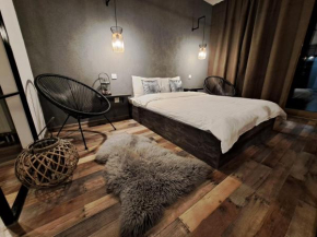 The World Apartament II